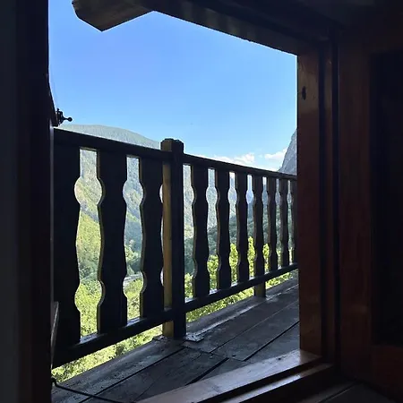 Cozy Chalet With Mountain Views In Ussin, Valtourneche, Parking * 沙穆瓦